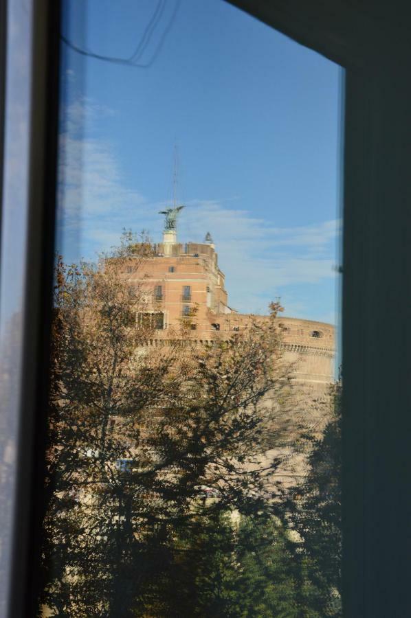 Una Finestra Su Castel Sant'Angelo Apartment Roma Exterior foto